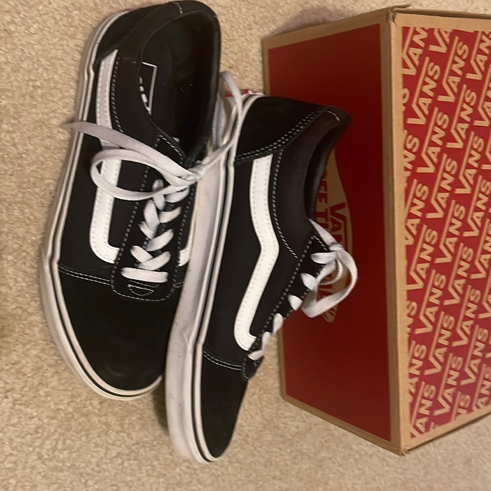 Vans size 9 women’s. Black and white suede.